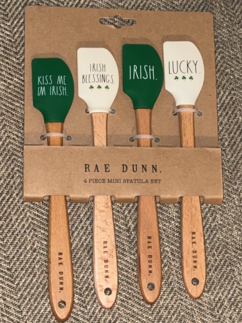 NWT Rae Dunn 4 Piece Kitchen Wooden Spatula Set in Green/White St. Patrick’s Day